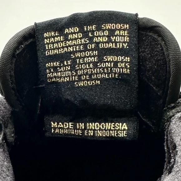 Nike Air Force 1 Low ‘07 (GS) “Bronx Origins” Size 4.5Y/6W Shoe FN6977-010 - Picture 8 of 8